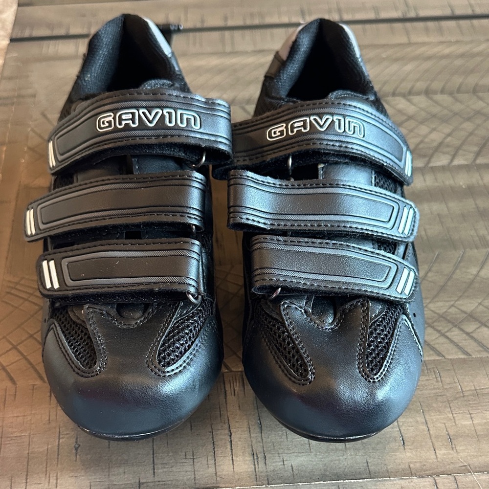 New Gavin Black Cycling Shoes with Shimano Clips